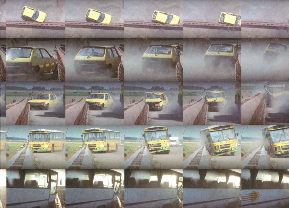 Collage van foto's van een auto en bus die als proef tegen de houten vangrail botsen